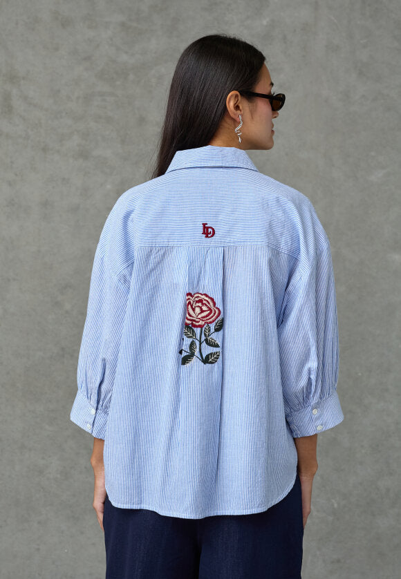 LOVE & DIVINE BLUSE