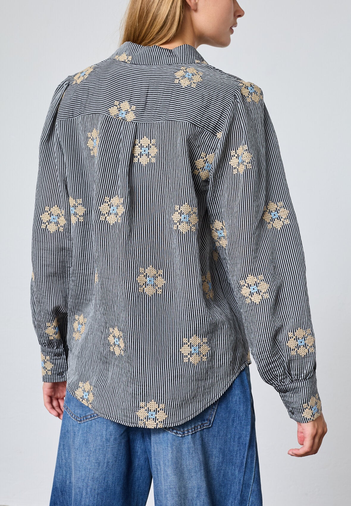 LOVE & DIVINE SKJORTE