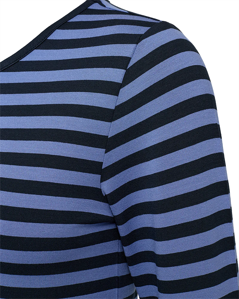 FREEQUENT T-SHIRT STRIBET