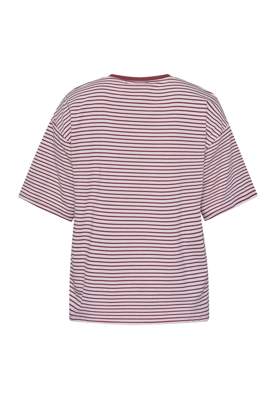 SISTERS POINT T-SHIRT